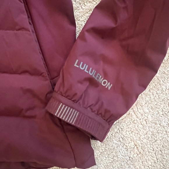Lululemon “Down for It All” jacket size 8 - Picture 6 of 11